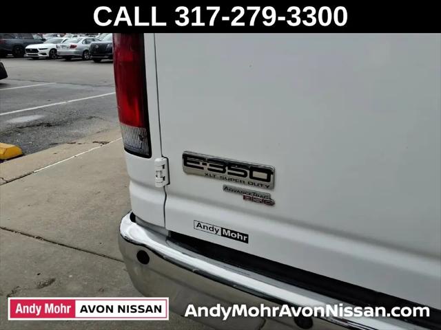 2009 Ford E-350 Super Duty XLT