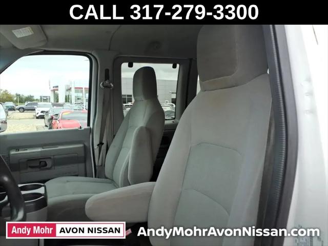 2009 Ford E-350 Super Duty XLT