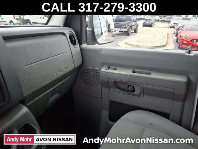 2009 Ford E-350 Super Duty XLT