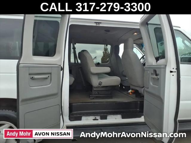 2009 Ford E-350 Super Duty XLT