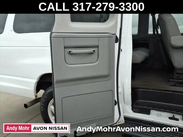 2009 Ford E-350 Super Duty XLT