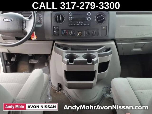 2009 Ford E-350 Super Duty XLT