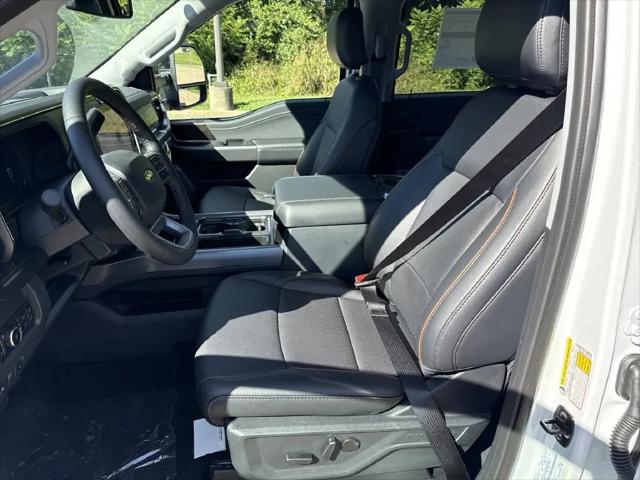 2027 Ford F-350 LARIAT