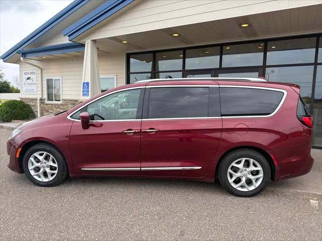 2018 Chrysler Pacifica Touring-L Plus