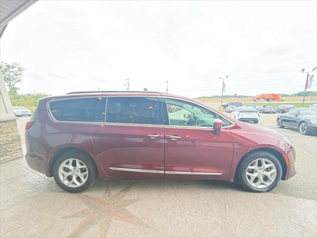 2018 Chrysler Pacifica Touring-L Plus