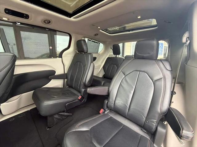 2018 Chrysler Pacifica Touring-L Plus