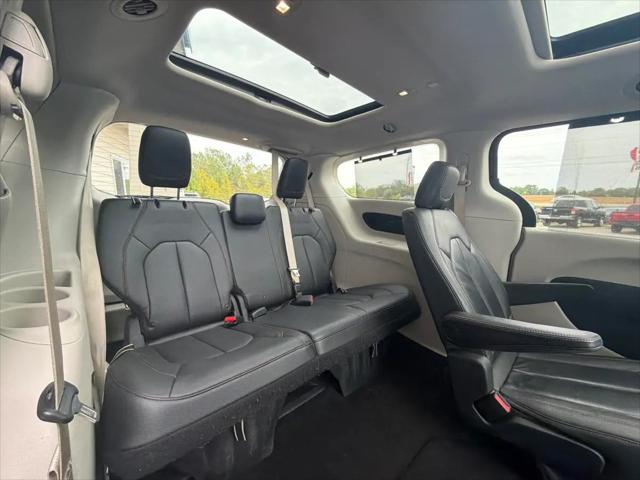 2018 Chrysler Pacifica Touring-L Plus