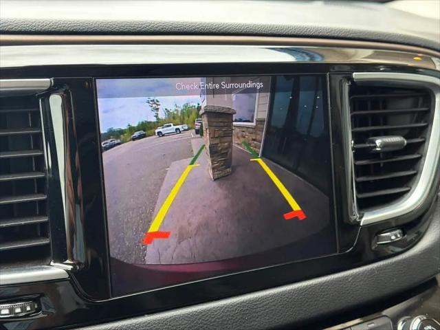 2018 Chrysler Pacifica Touring-L Plus