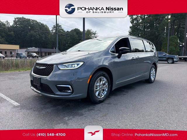2025 Chrysler Pacifica Select 2025 Chrysler Pacifica Select
