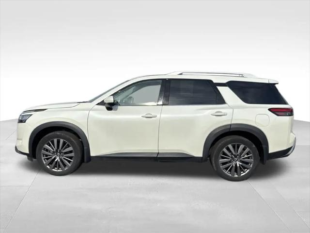 2023 Nissan Pathfinder SL 4WD