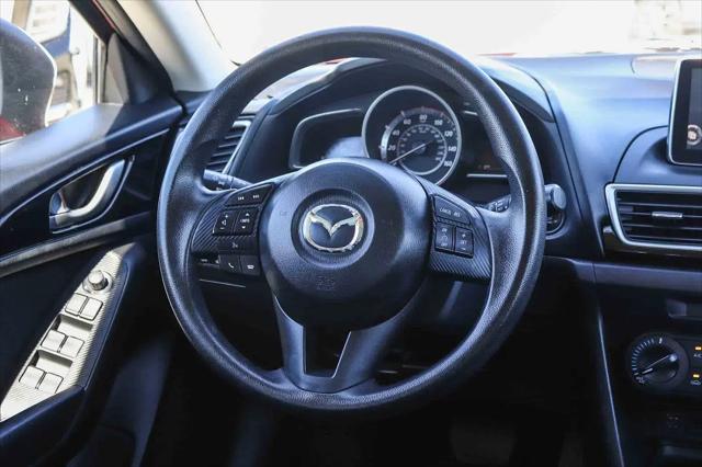 2016 Mazda Mazda3 i Sport