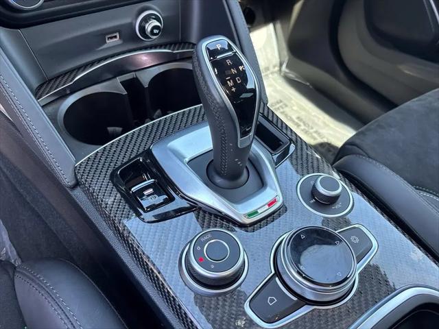 2023 Alfa Romeo Stelvio Quadrifoglio AWD
