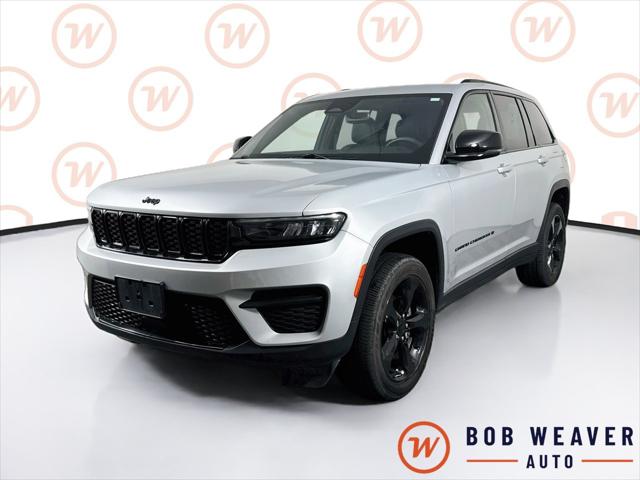 2023 Jeep Grand Cherokee Altitude 4x4 2023 Jeep Grand Cherokee Altitude 4x4