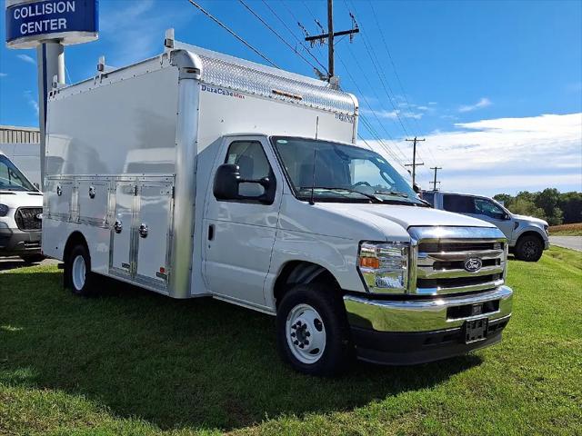 2027 Ford E-350 Cutaway E-350 for sale in Rising Sun, MD