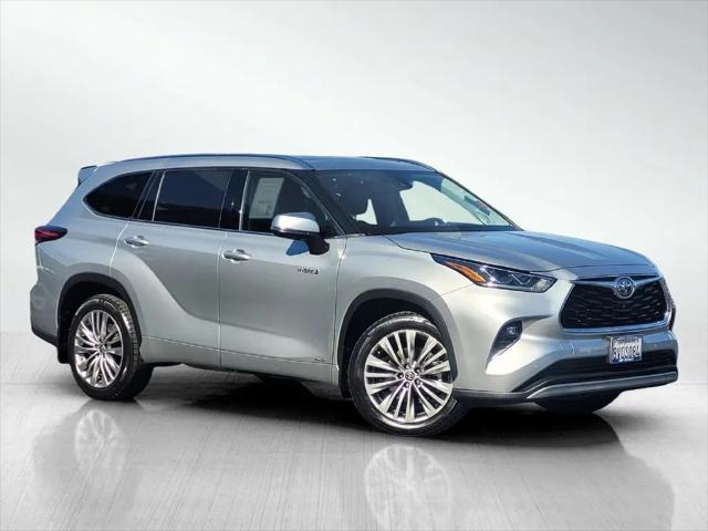 2021 Toyota Highlander Hybrid Platinum for sale in Roseville, CA