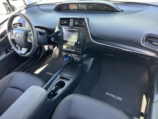 2019 Toyota Prius LE