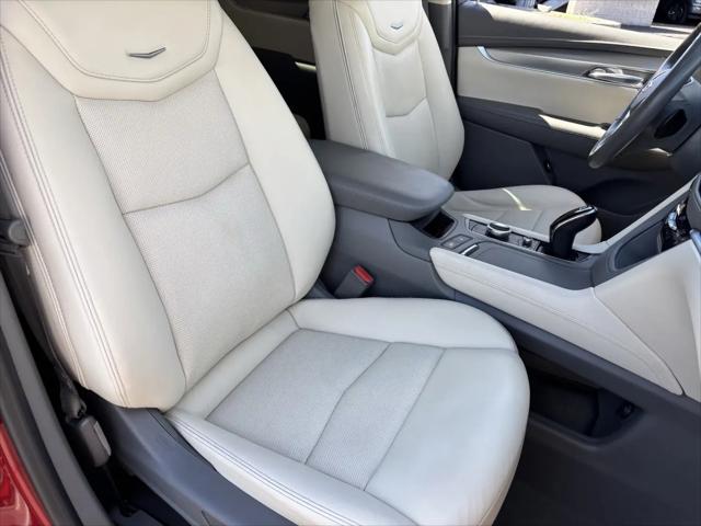 2021 Cadillac XT5 FWD Premium Luxury
