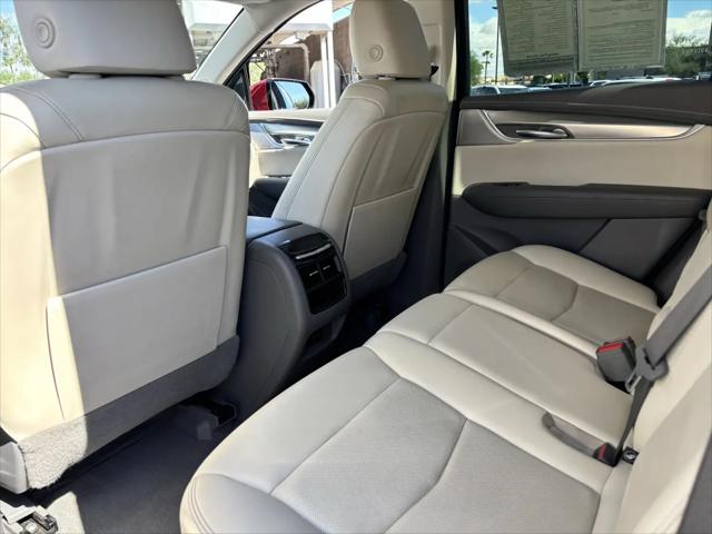 2021 Cadillac XT5 FWD Premium Luxury