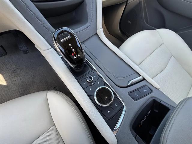 2021 Cadillac XT5 FWD Premium Luxury