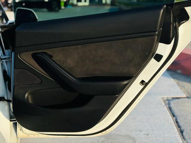 2020 Tesla Model 3 Long Range Dual Motor All-Wheel Drive