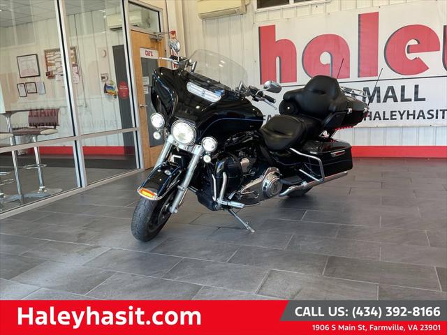 2015 Harley-Davidson Shrine Ultra Limited 