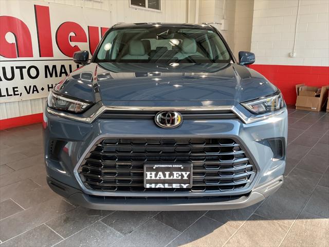 2025 Toyota Grand Highlander Hybrid XLE 2025 Toyota Grand Highlander Hybrid XLE