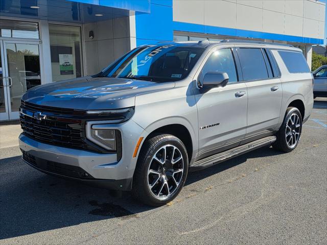 2026 Chevrolet Suburban RST, 4WD 2026 Chevrolet Suburban RST, 4WD