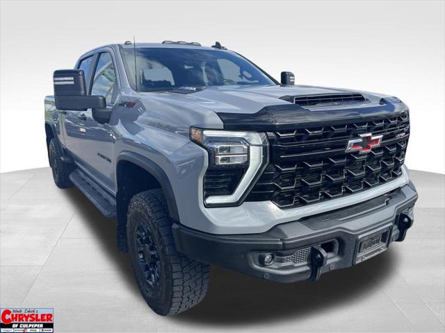 2025 Chevrolet Silverado 2500HD Crew Cab, Standard Bed, ZR2, 4WD