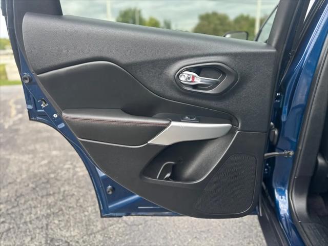 2018 Jeep Cherokee Trailhawk