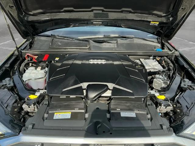 2025 Audi Q7 Premium Plus 55 TFSI quattro Tiptronic