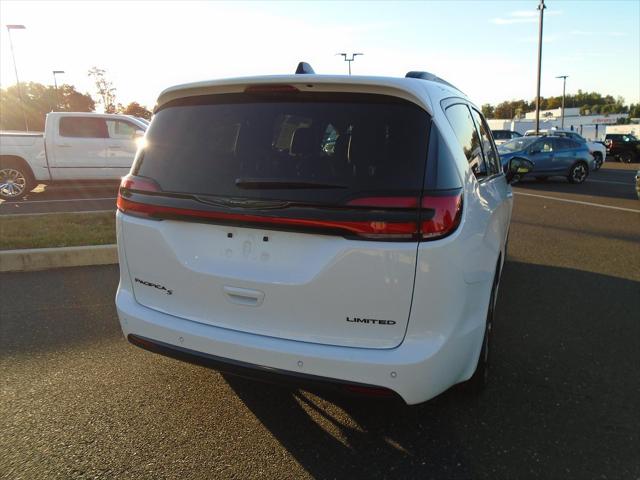 2025 Chrysler Pacifica Limited 2025 Chrysler Pacifica Limited