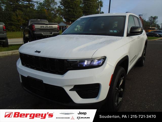 2023 Jeep Grand Cherokee Altitude 4x4 2023 Jeep Grand Cherokee Altitude 4x4