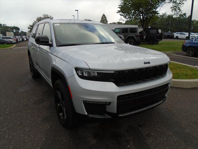 2025 Jeep Grand Cherokee L Limited 4x4 2025 Jeep Grand Cherokee L Limited 4x4