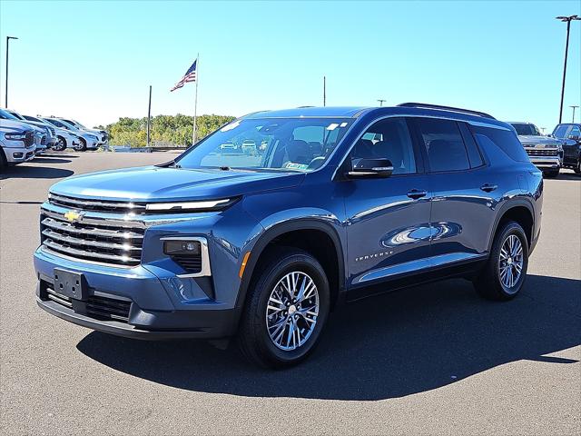 2026 Chevrolet Traverse FWD LT