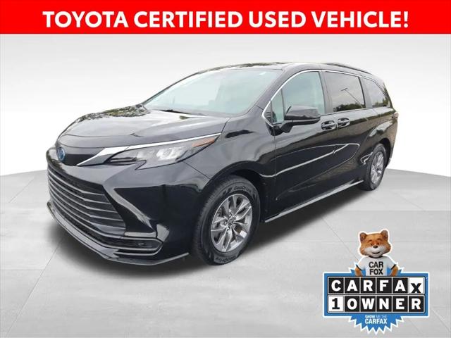 2024 Toyota Sienna LE for sale in Kent, OH