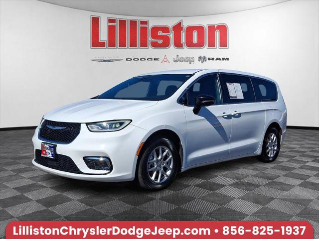 2025 Chrysler Pacifica Select 2025 Chrysler Pacifica Select
