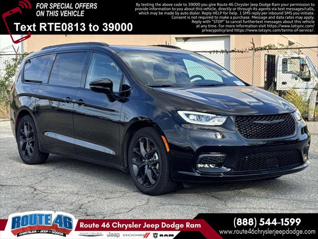 2025 Chrysler Pacifica Limited for sale in Little Falls, NJ