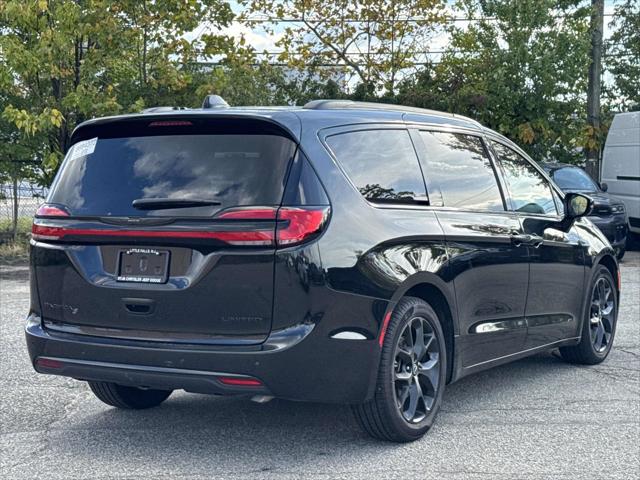 2025 Chrysler Pacifica Limited