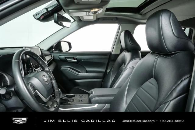 2024 Toyota Highlander LE