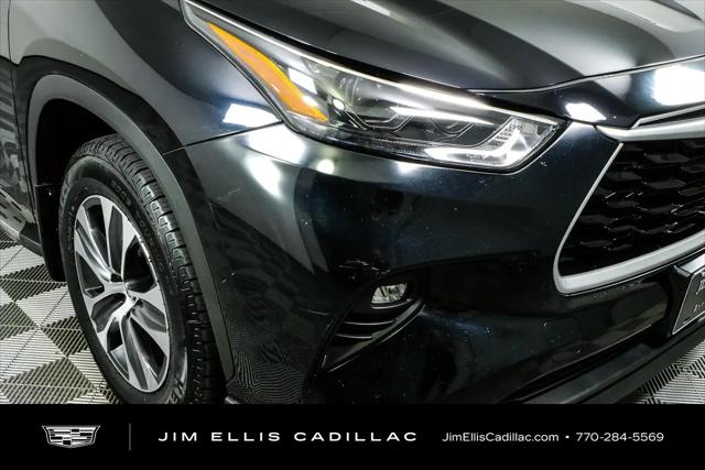 2024 Toyota Highlander LE