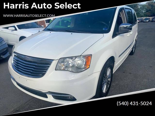 2013 Chrysler Town & Country Touring-L for sale in Winchester, VA