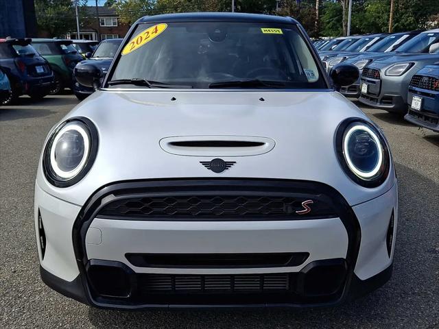 2024 MINI Hardtop Cooper S