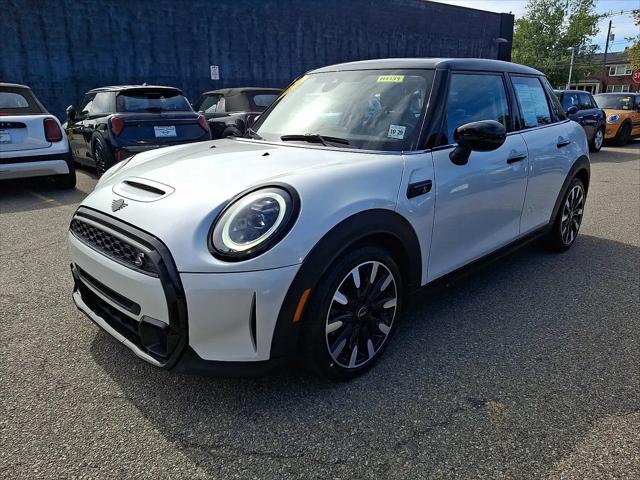 2024 MINI Hardtop Cooper S