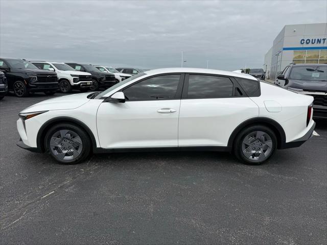 2025 Kia K4 LX