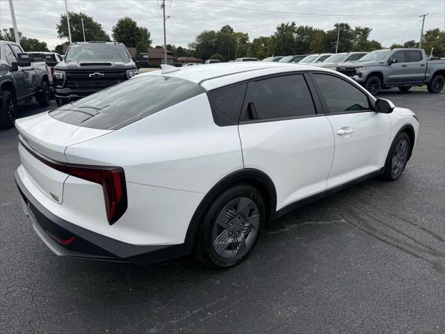 2025 Kia K4 LX