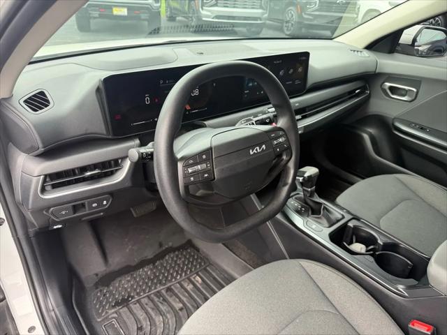 2025 Kia K4 LX