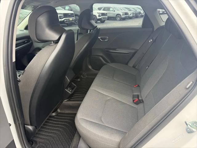 2025 Kia K4 LX