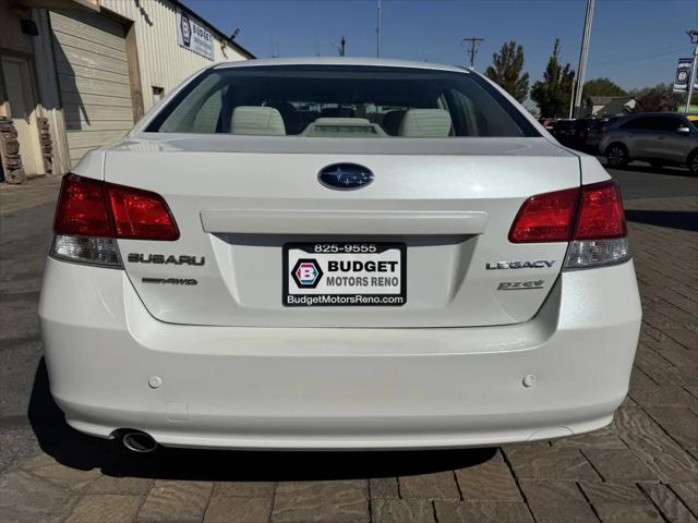 2011 Subaru Legacy 2.5i Premium
