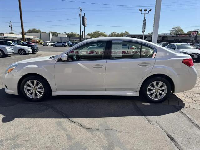 2011 Subaru Legacy 2.5i Premium