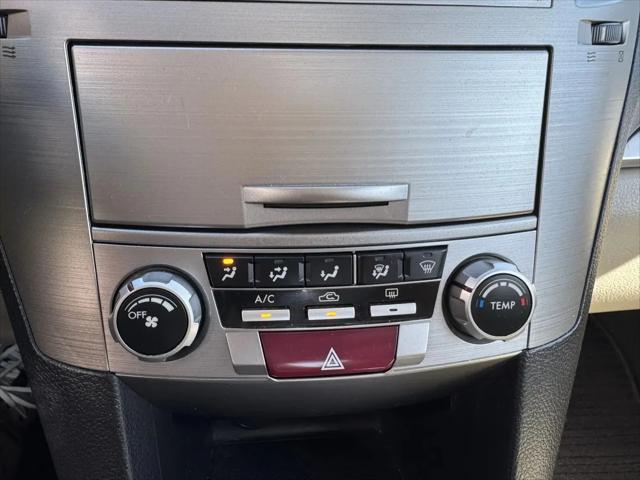 2011 Subaru Legacy 2.5i Premium